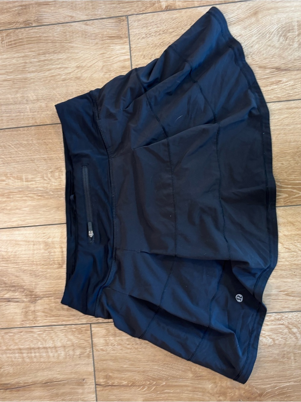 lululemon women’s skirt